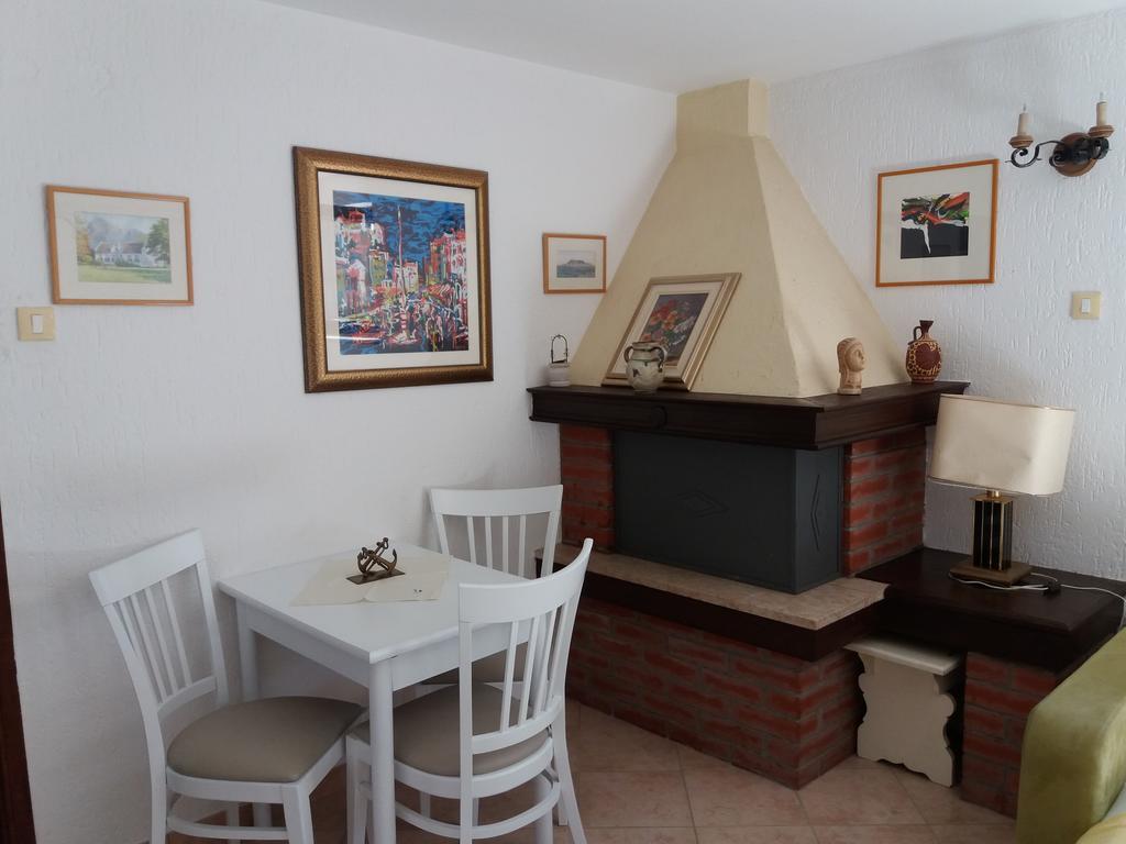 Studio Apartments Igor Върсар Екстериор снимка